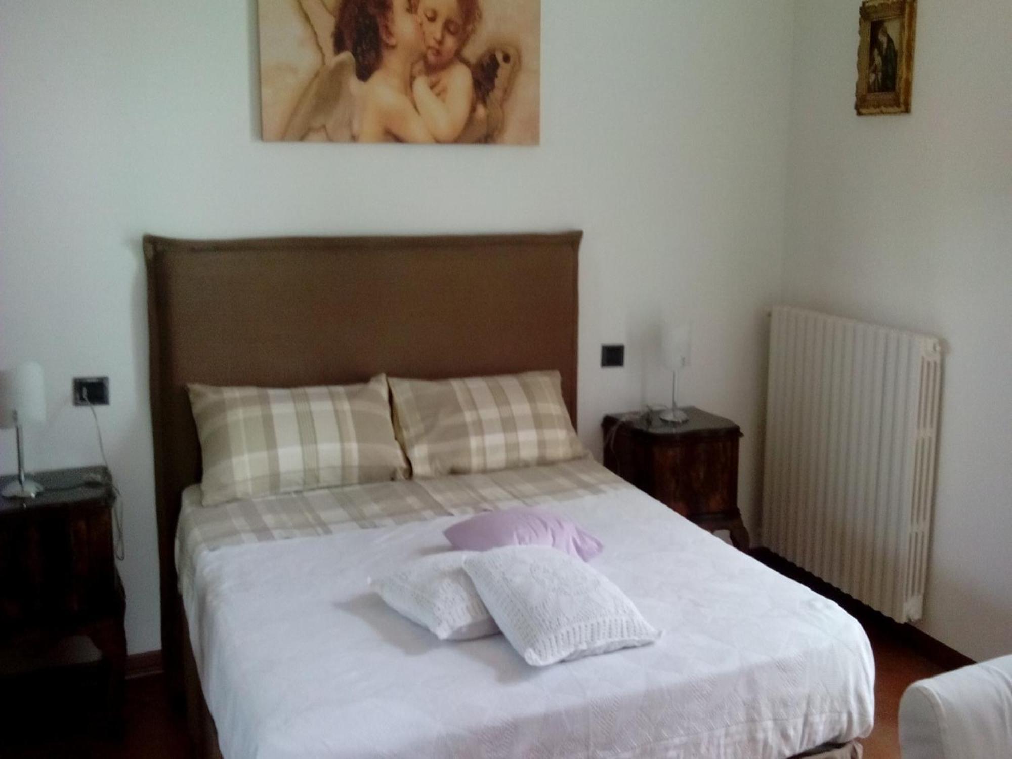 לינה וארוחת בוקר פרביאגו Crespi House מראה חיצוני תמונה